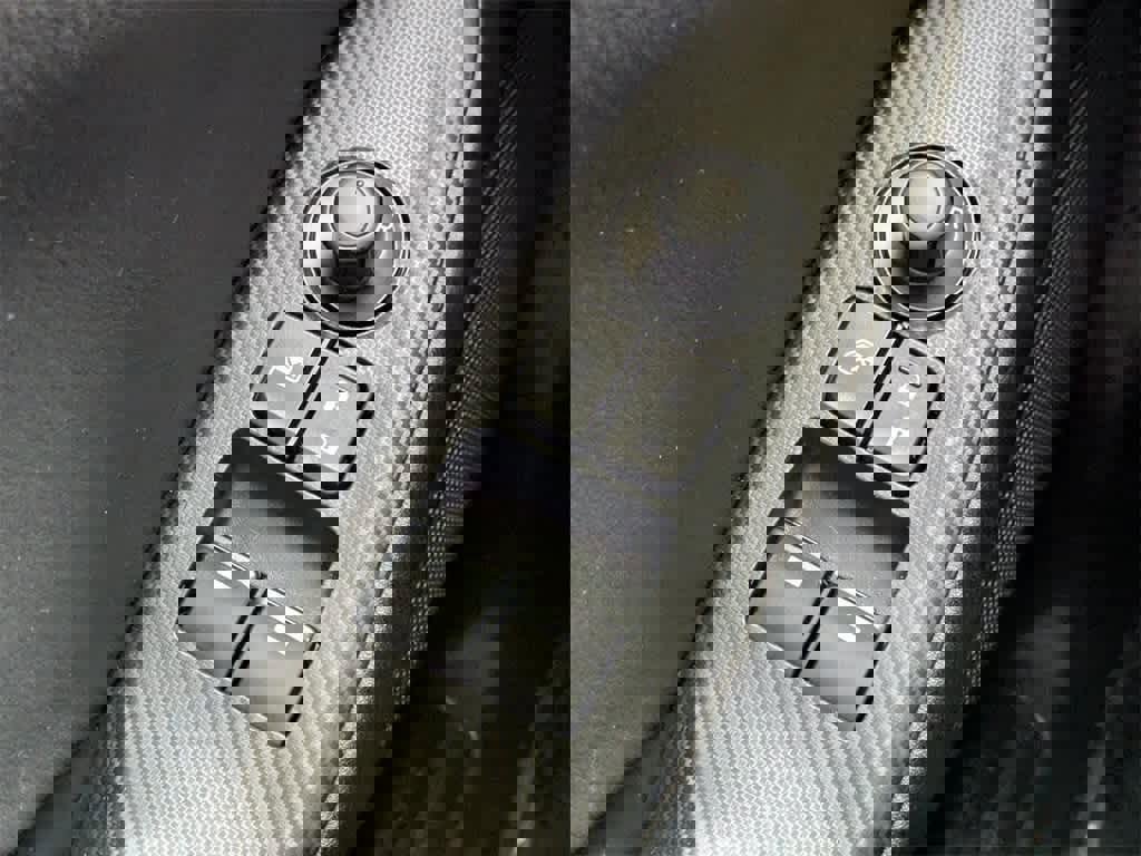 Used 2024 MAZDA MX-5 Miata RF Grand Touring w/ Weather Package image 28