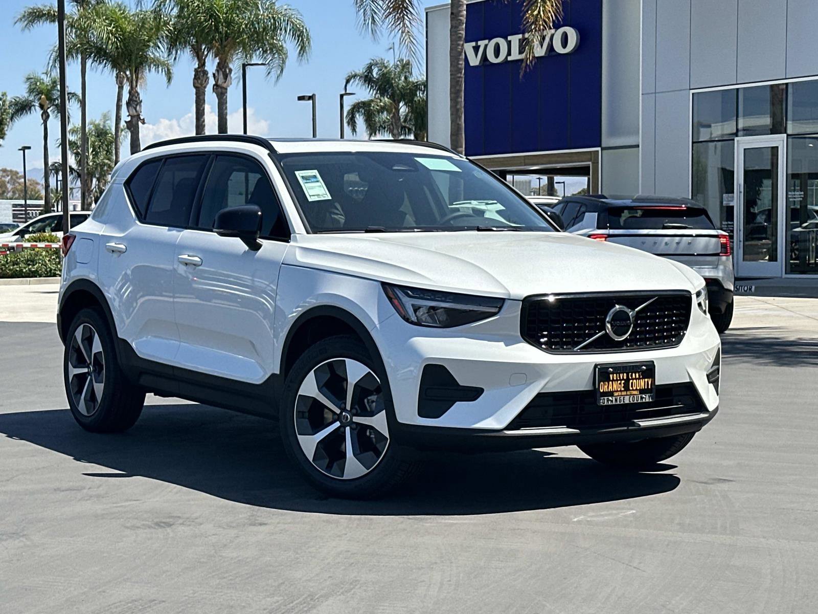 New 2026 Volvo XC40 B4 Core