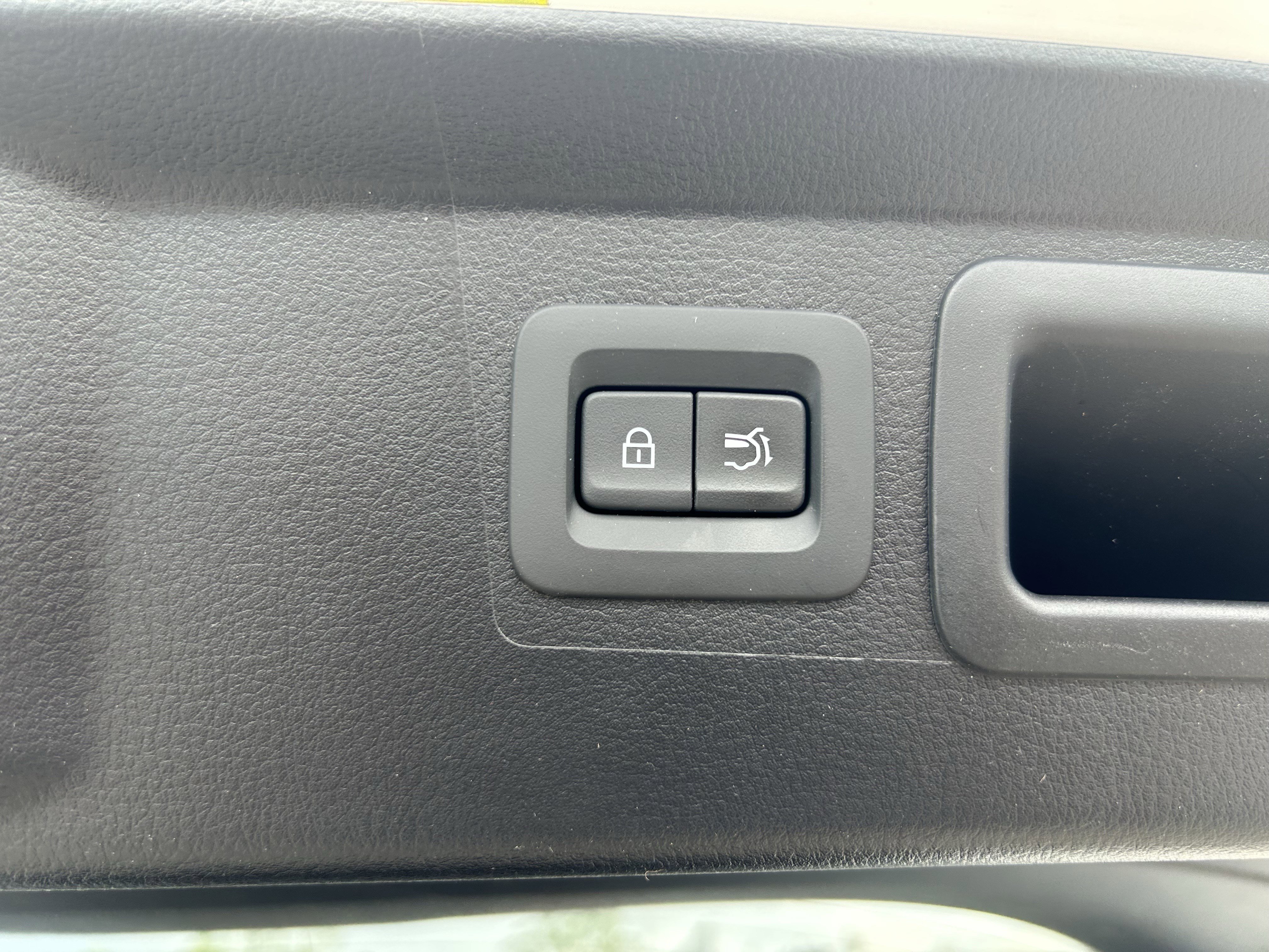 Used 2023 MAZDA CX-50 2.5 Turbo w/ Cargo Package AWD/4WD image 29