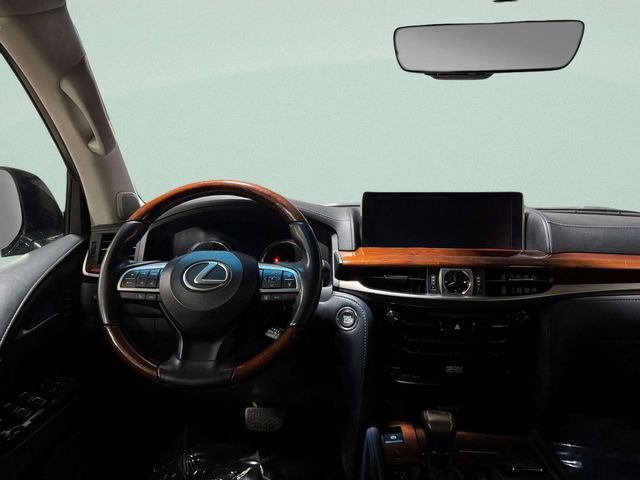 Used 2019 Lexus LX 570 4WD w/ Luxury Package image 10
