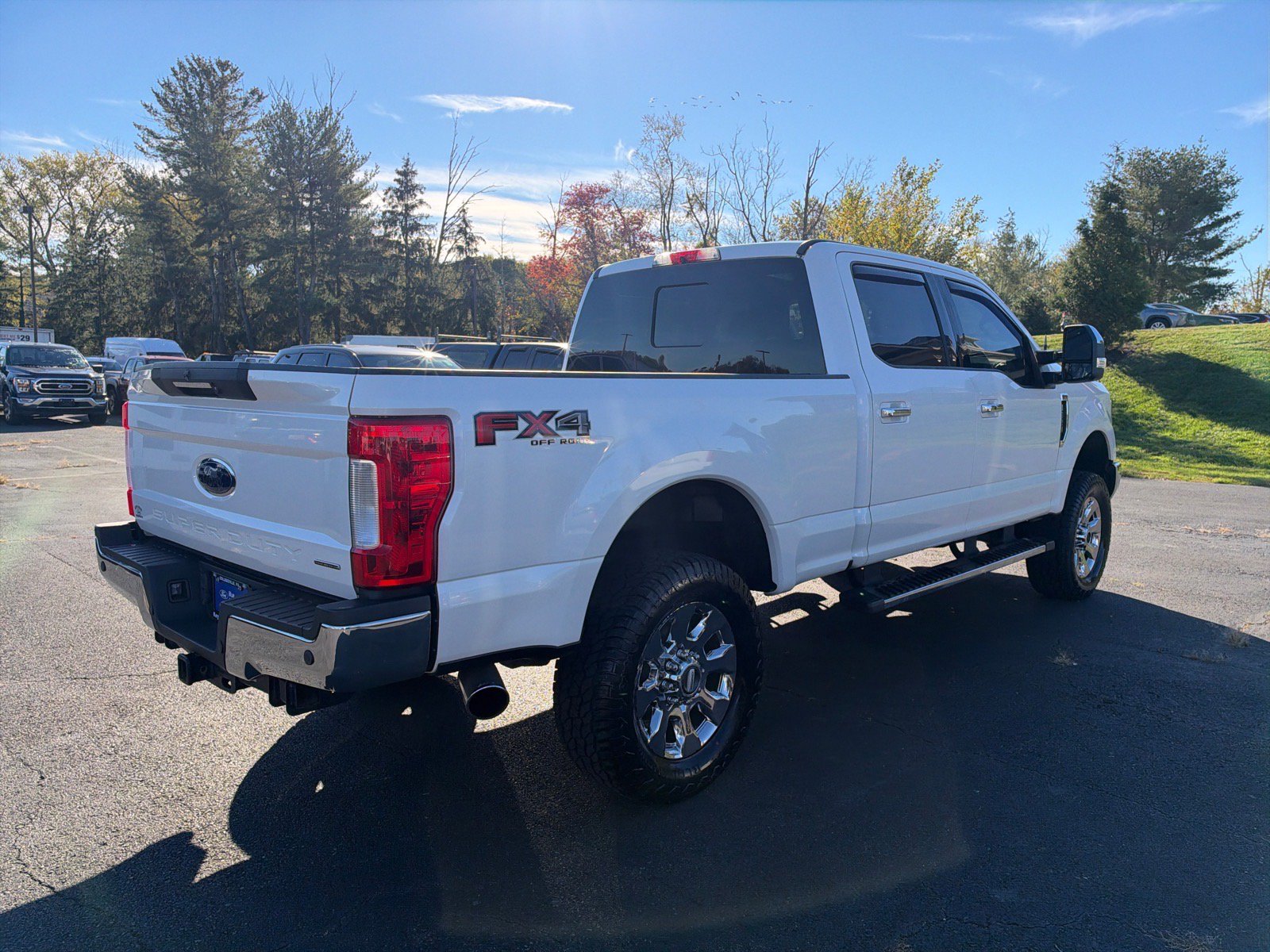 Used 2017 Ford F250 Lariat w/ Lariat Ultimate Package AWD/4WD image 15