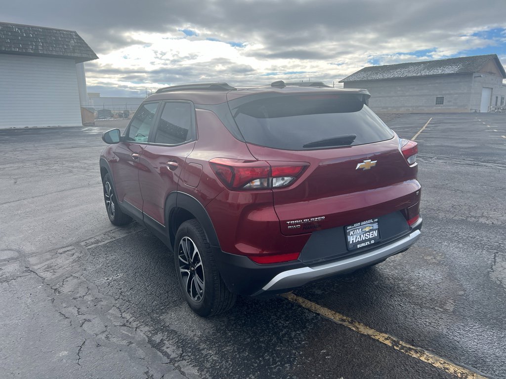 Used 2025 Chevrolet TrailBlazer LT image 5