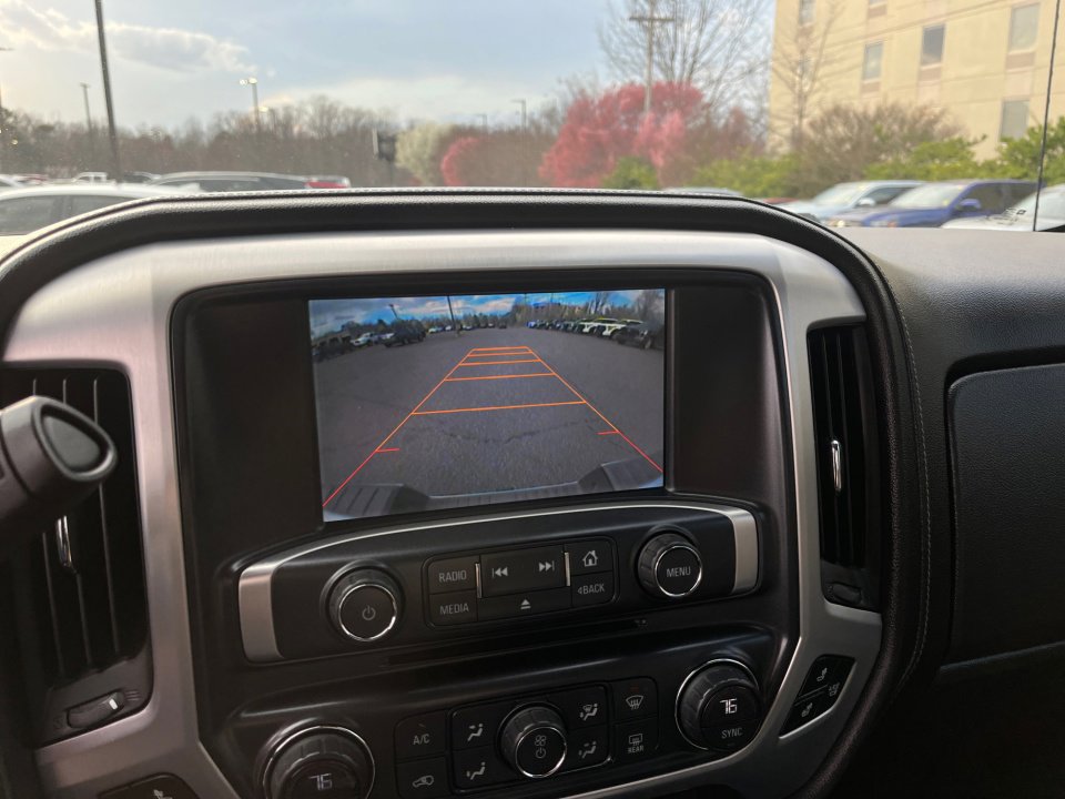 Used 2014 GMC Sierra 1500 SLT w/ Driver Alert Package image 18