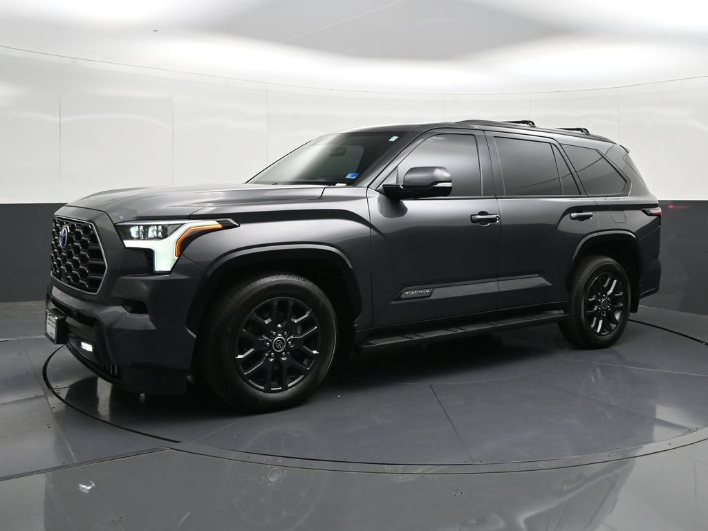 Used 2023 Toyota Sequoia Platinum AWD/4WD image 1
