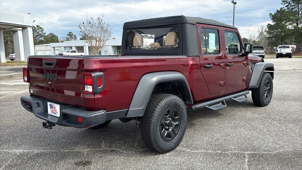 Used 2021 Jeep Gladiator Sport image 7