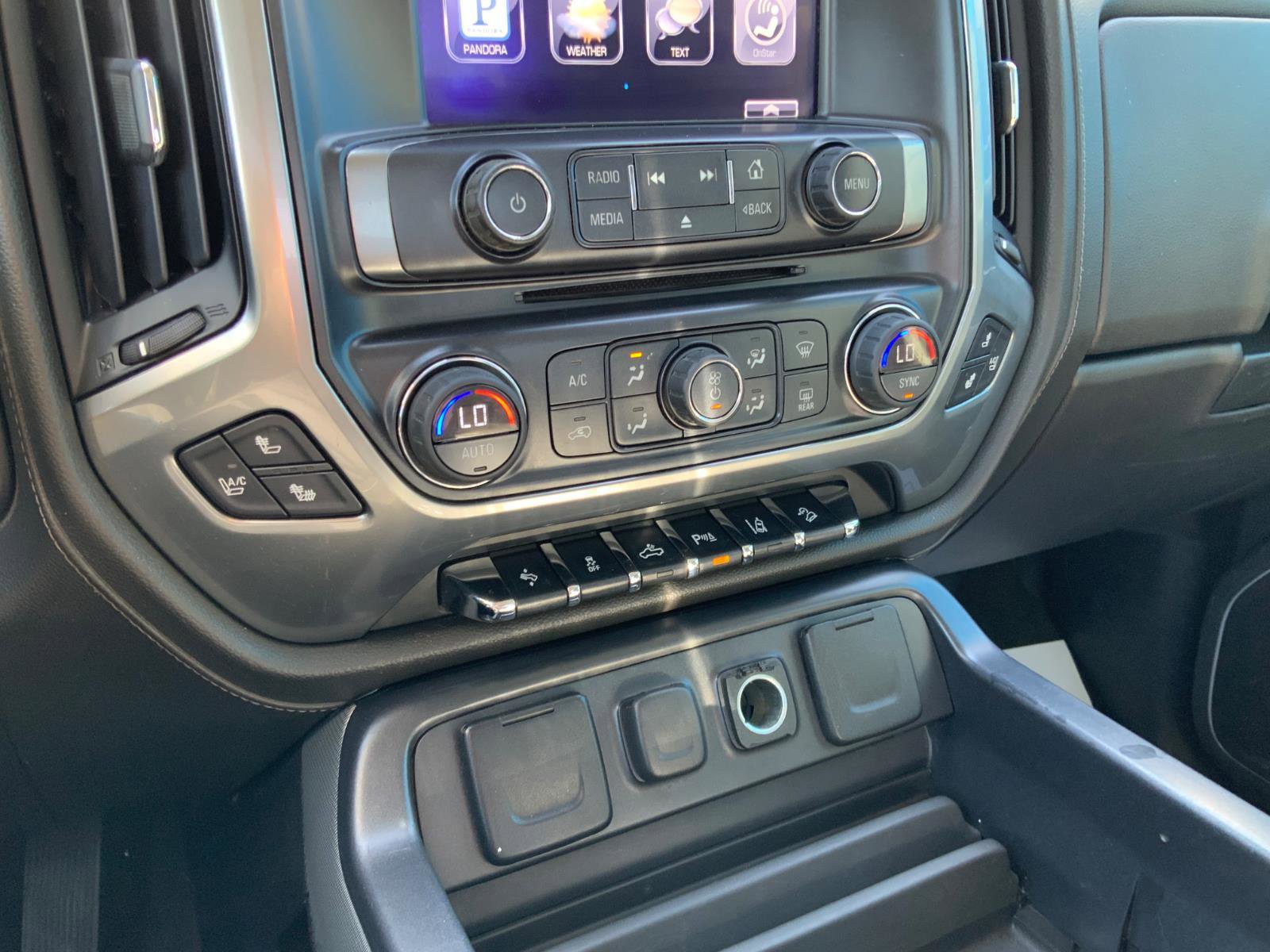 Used 2015 Chevrolet Silverado 2500 LTZ w/ LTZ Plus Package AWD/4WD image 20