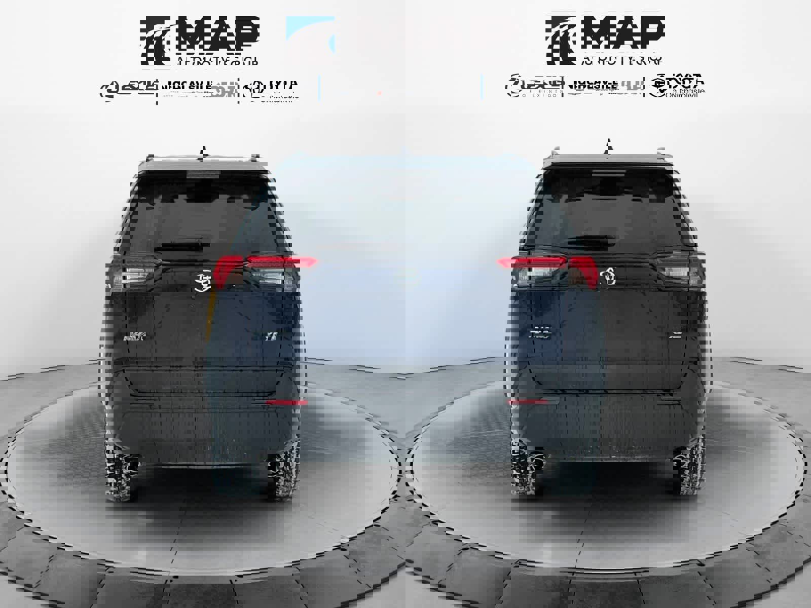 Used 2024 Toyota RAV4 XLE image 4