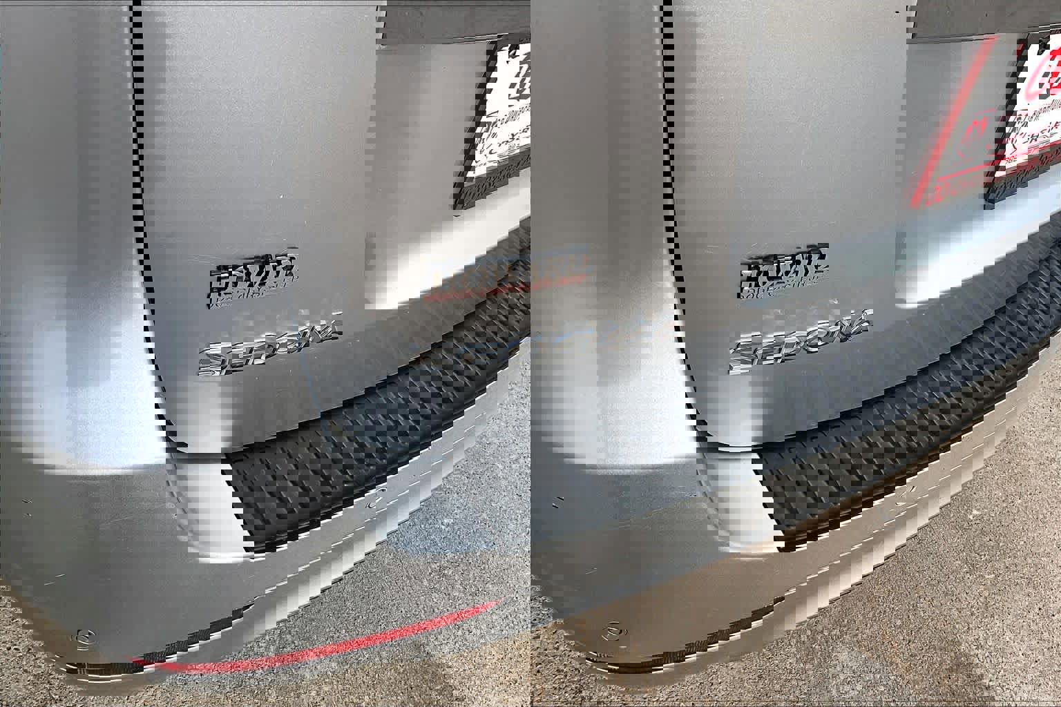 Used 2017 Kia Sedona LX w/ LX Essentials Premium Package image 29