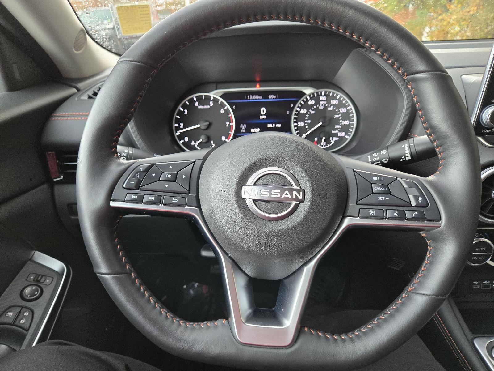 Used 2024 Nissan Sentra SR w/ SR Premium Package image 37