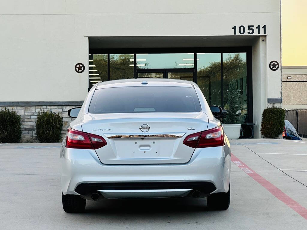 Used 2018 Nissan Altima 2.5 SL FWD image 9