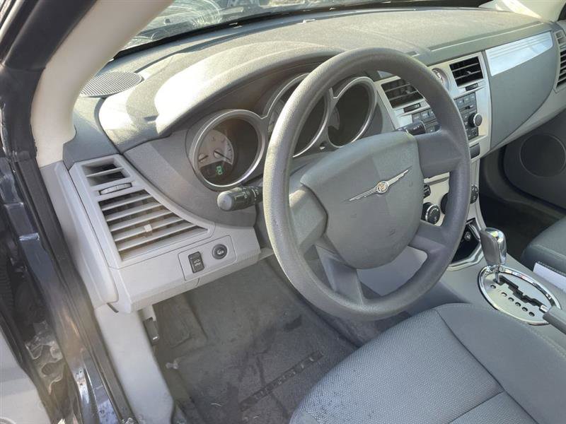 Used 2008 Chrysler Sebring Touring image 28