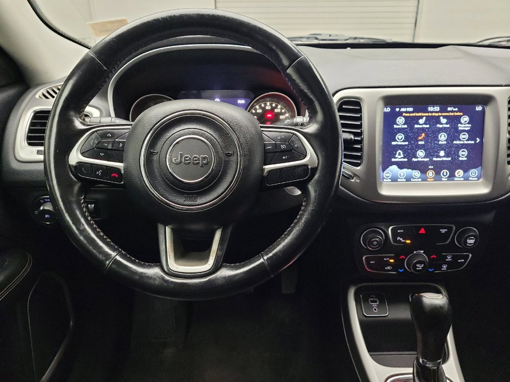 Used 2018 Jeep Compass Latitude w/ Popular Equipment Group FWD image 22