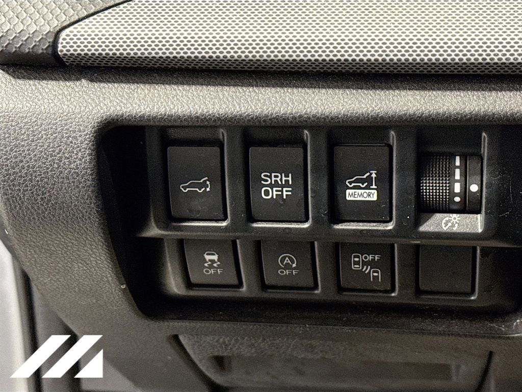 Used 2020 Subaru Forester Limited w/ Popular Package #3 image 10