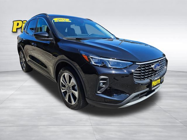 Used 2025 Ford Escape Platinum AWD/4WD image 8