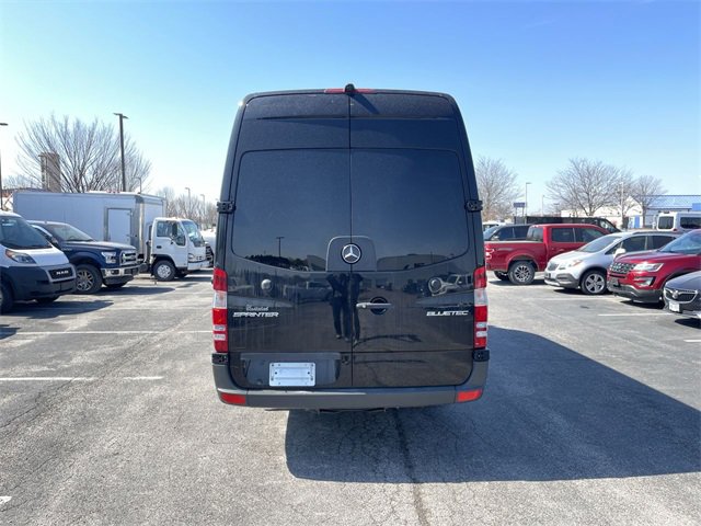 Used 2016 Mercedes-Benz Sprinter 3500 image 4