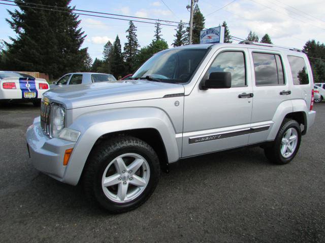 Used 2012 Jeep Liberty Limited image 1