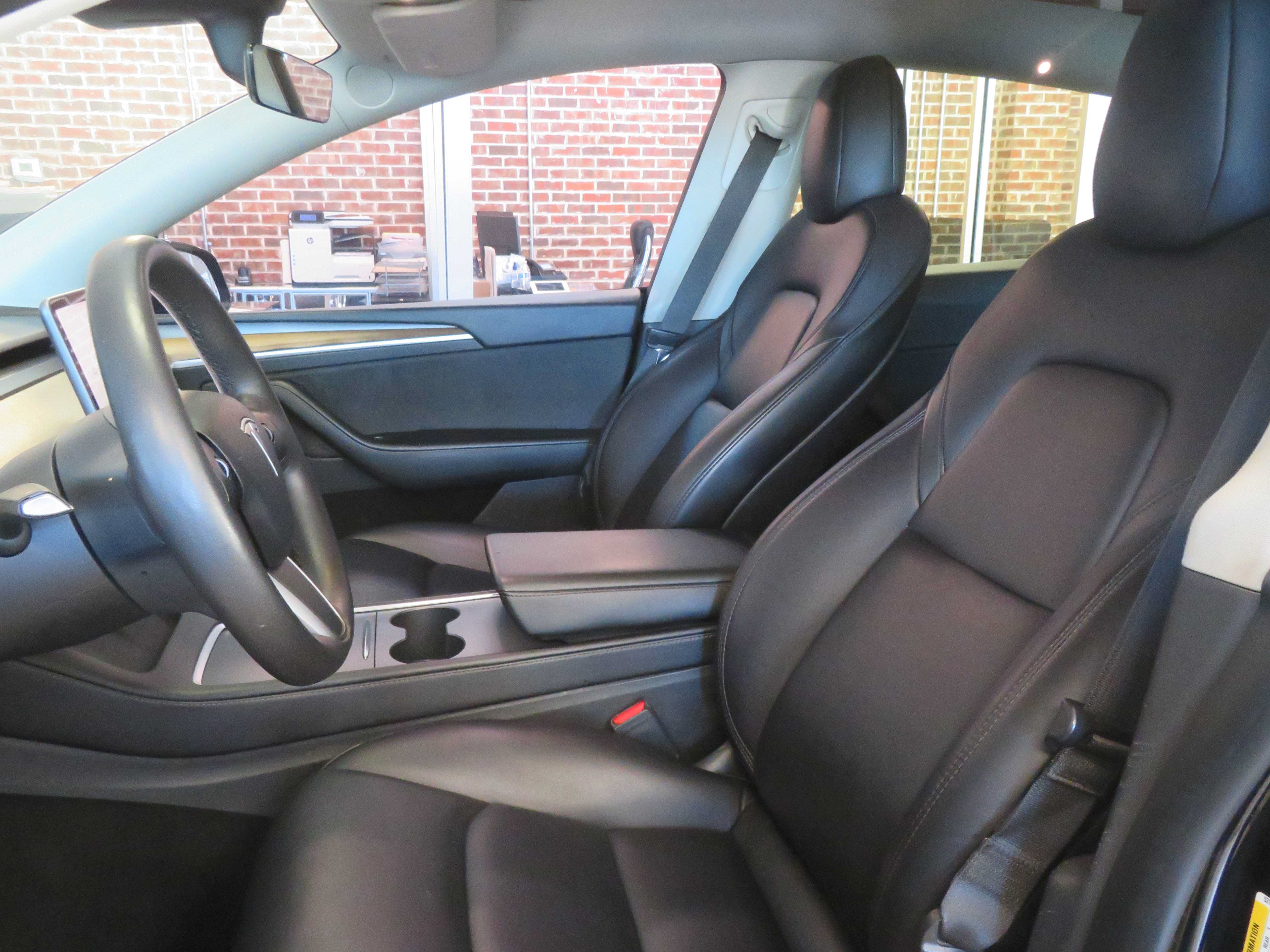 Used 2022 Tesla Model Y Performance AWD/4WD image 13