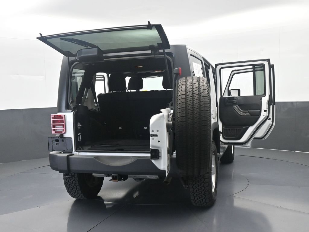Used 2018 Jeep Wrangler Unlimited Sport S AWD/4WD image 70