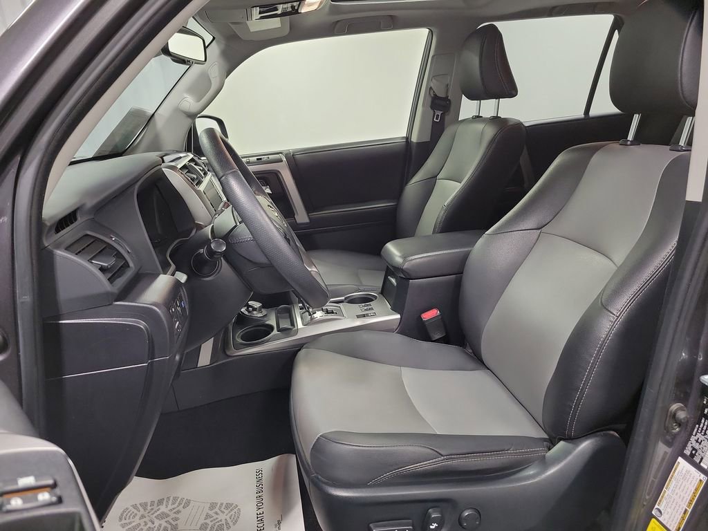 Used 2021 Toyota 4Runner SR5 Premium image 13