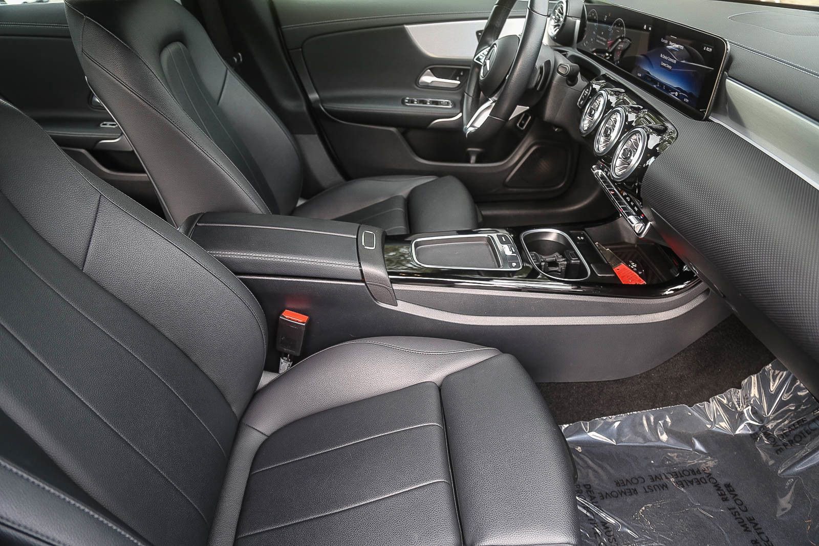 Used 2025 Mercedes-Benz CLA 250 image 16