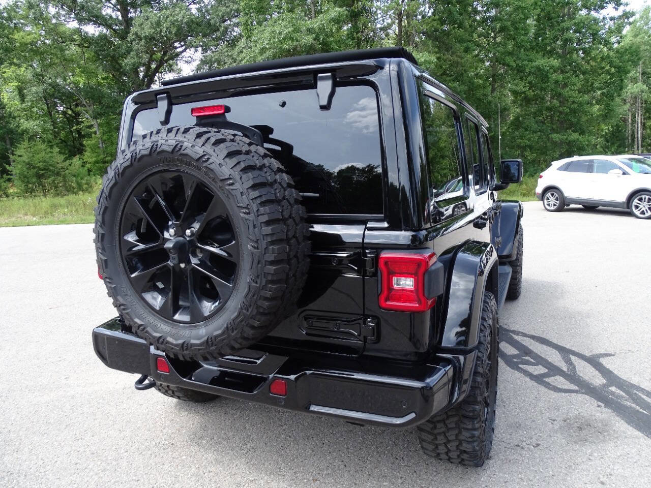 Used 2021 Jeep Wrangler High Altitude image 11