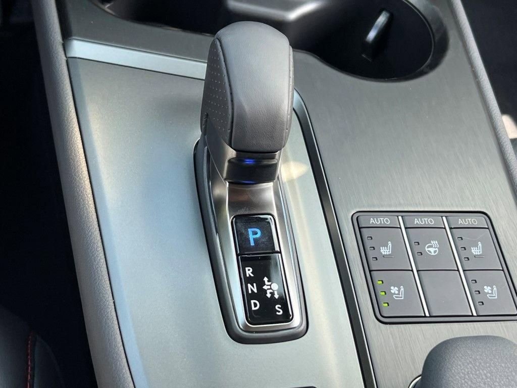 Certified 2025 Lexus UX 300h AWD image 21