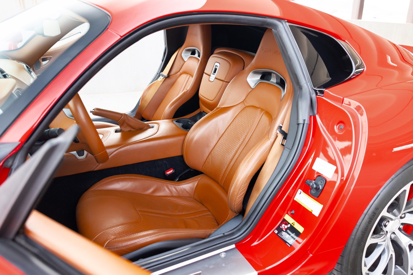 Used 2013 SRT Viper GTS w/ GTS Laguna Interior Pkg RWD image 67