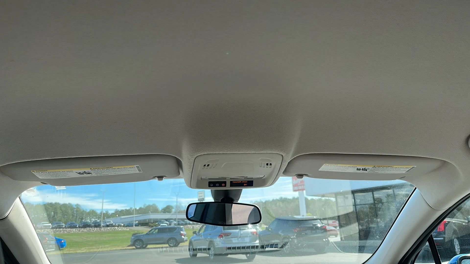 Used 2017 Chevrolet Cruze LT w/ Convenience Package image 16