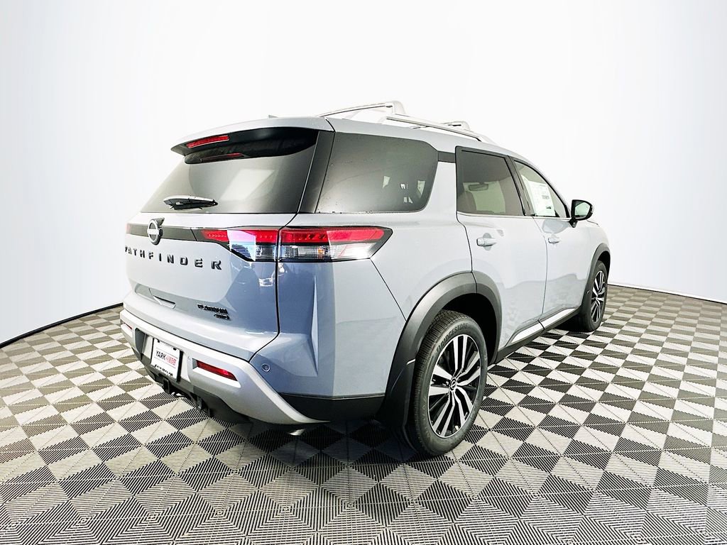 New 2025 Nissan Pathfinder Platinum w/ Black Appearance Package image 10