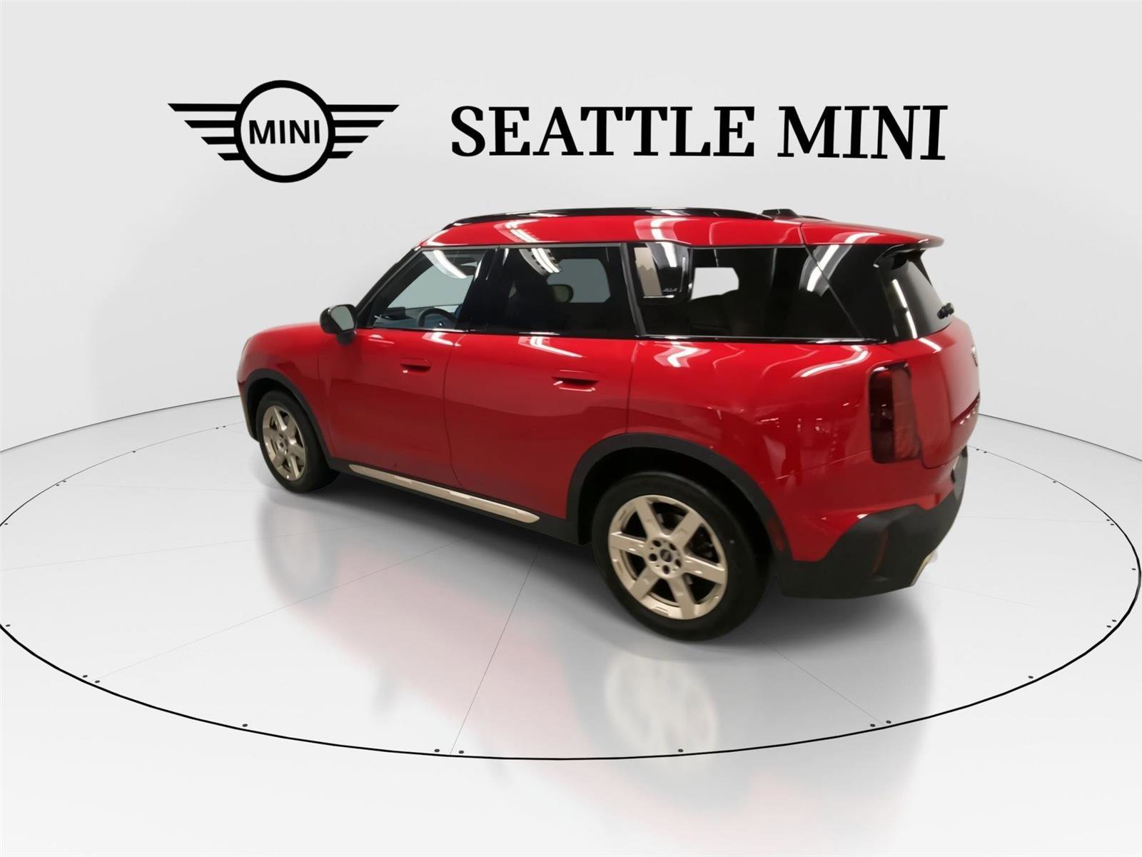 Certified 2025 MINI Cooper Countryman S w/ Comfort Package Max image 8