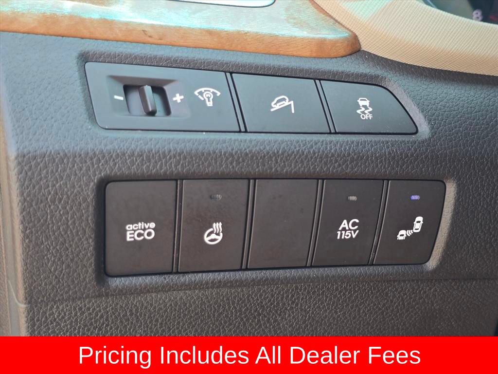 Used 2015 Hyundai Santa Fe Limited w/ Option Group 04 FWD image 22