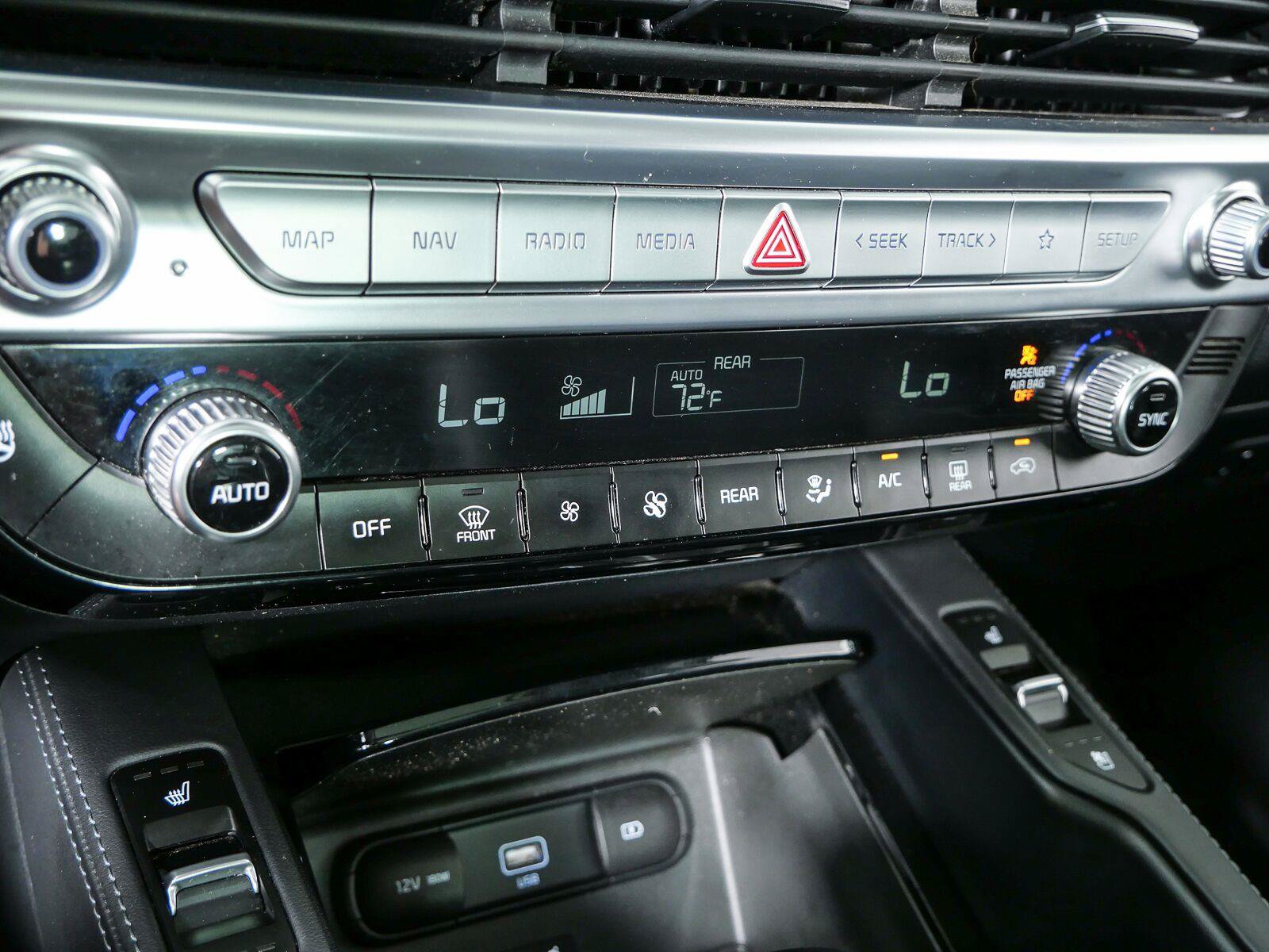 Used 2022 Kia Telluride SX w/ Nightfall Edition Package AWD/4WD image 18