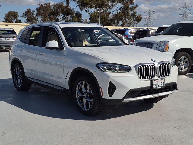 Certified 2024 BMW X3 xDrive30i w/ Convenience Package AWD/4WD image 3