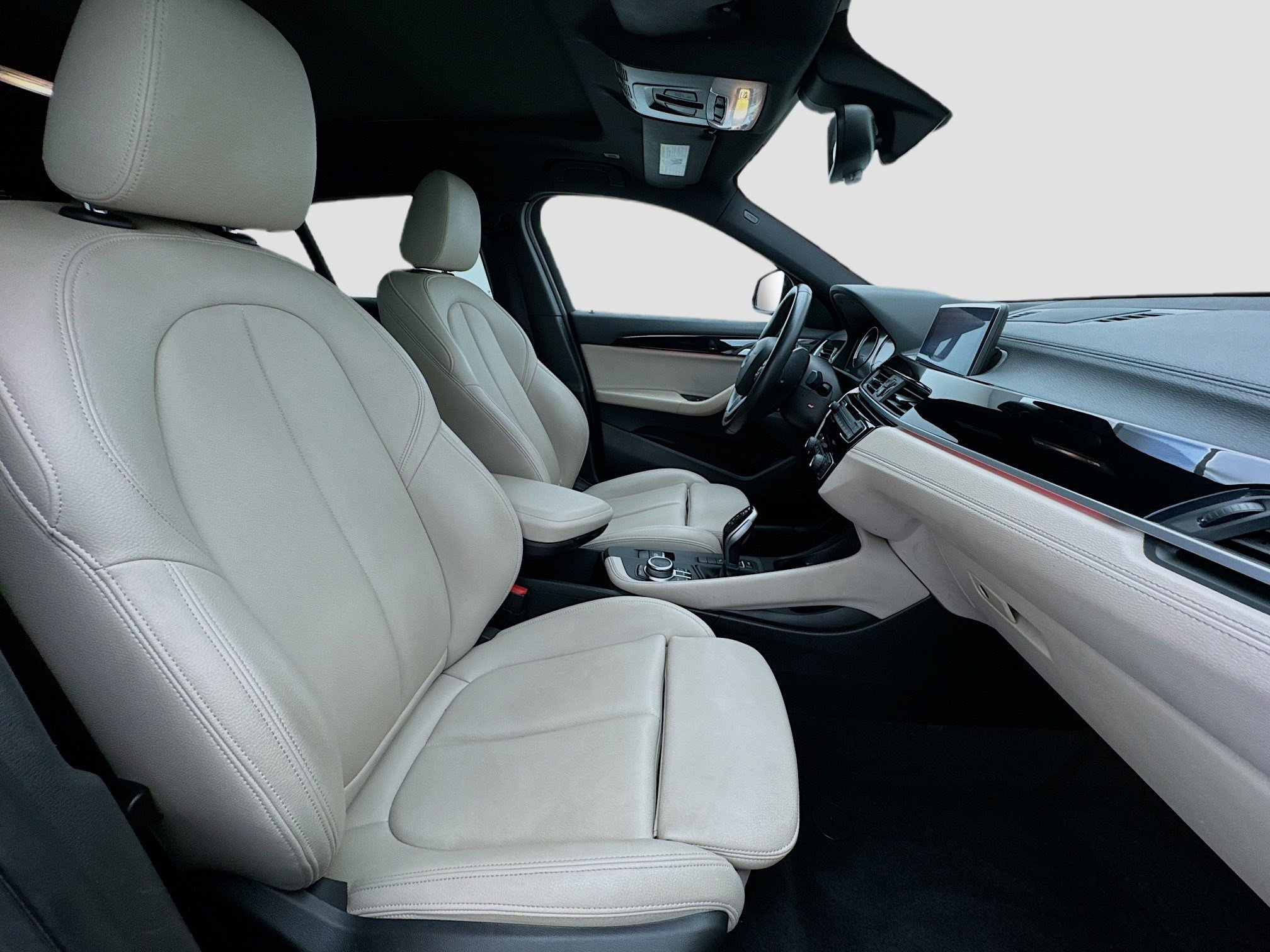 Used 2023 BMW X2 sDrive28i w/ Convenience Package image 20