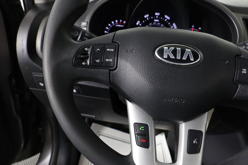 Used 2013 Kia Sportage LX w/ Convenience Pkg image 32