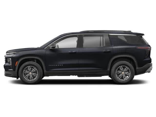Used 2026 Chevrolet Traverse LT FWD image 2