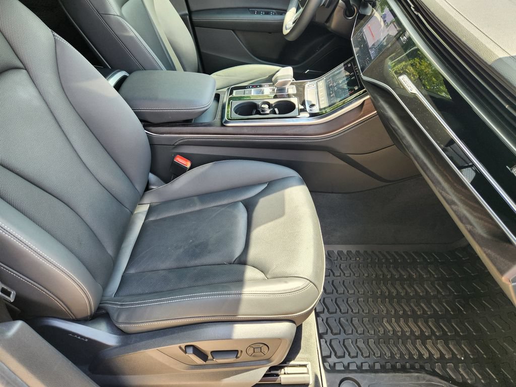 Certified 2023 Audi Q8 Premium Plus AWD/4WD image 17