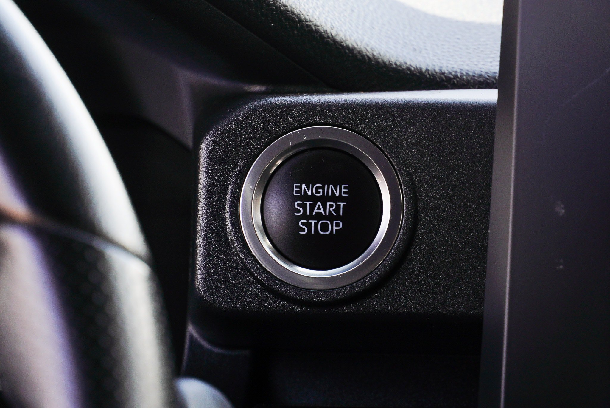 Used 2025 Toyota 4Runner SR5 AWD/4WD image 35