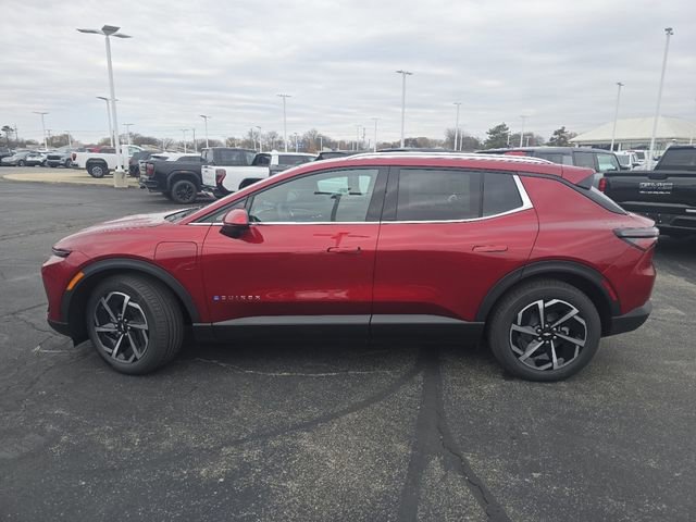 New 2026 Chevrolet Equinox EV LT image 17