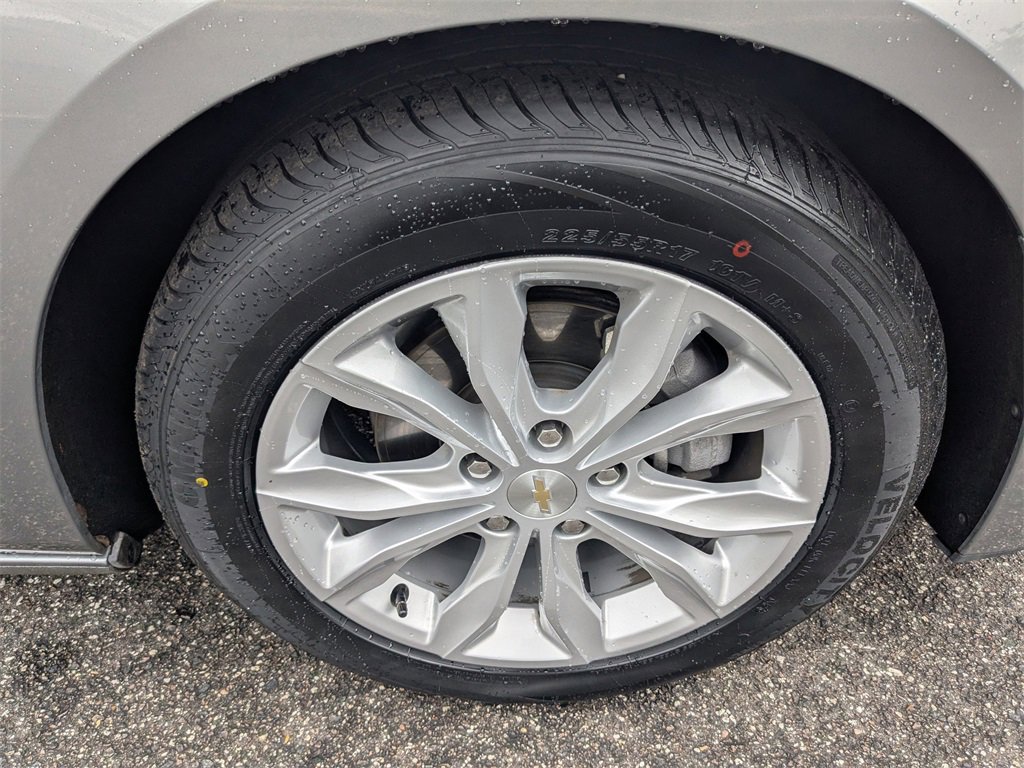 Used 2024 Chevrolet Malibu LT image 11