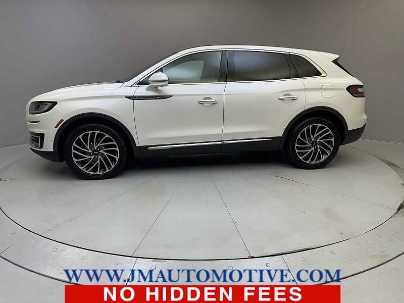 Used 2019 Lincoln Nautilus Reserve AWD/4WD image 2