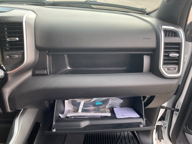 New 2026 RAM 1500 4x4 Crew Cab image 41