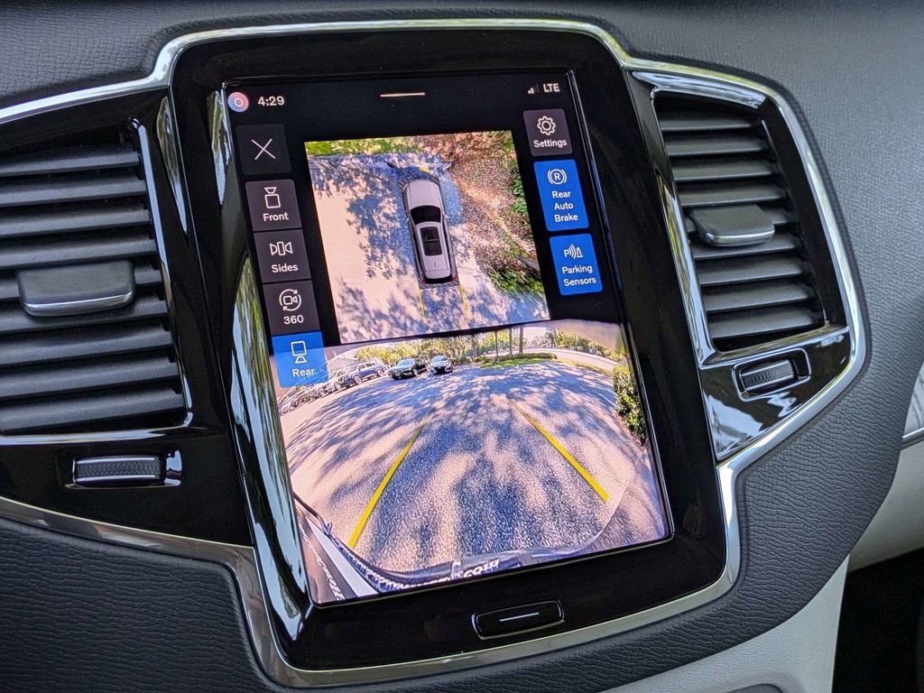 Certified 2025 Volvo XC90 B6 Plus AWD/4WD image 21