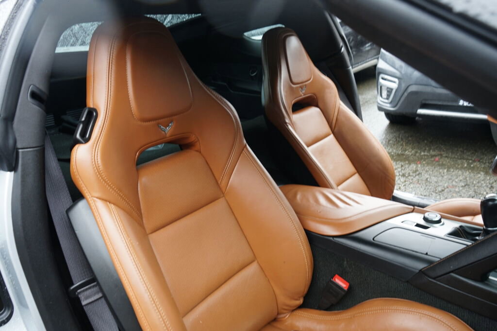 Used 2015 Chevrolet Corvette Stingray Coupe w/ 2LT Preferred Equipment Group image 18