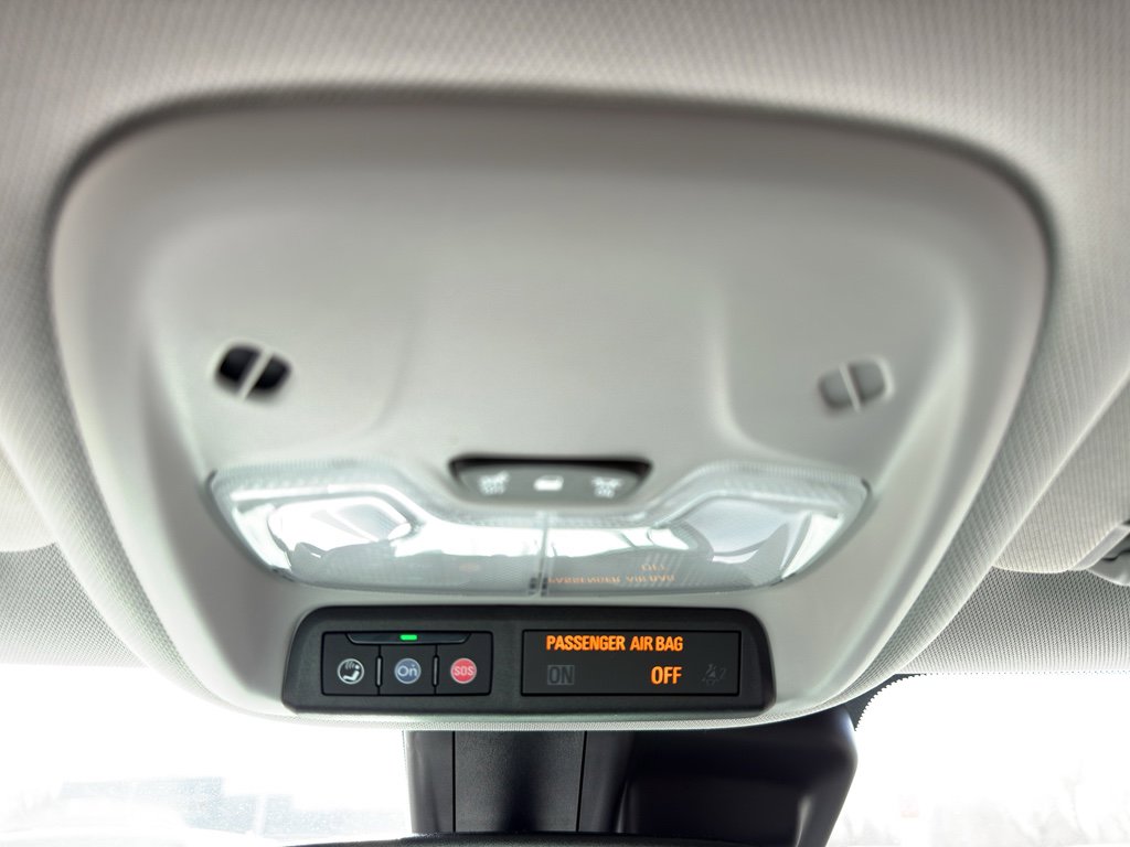 Used 2023 Chevrolet TrailBlazer LT w/ Convenience Package image 23