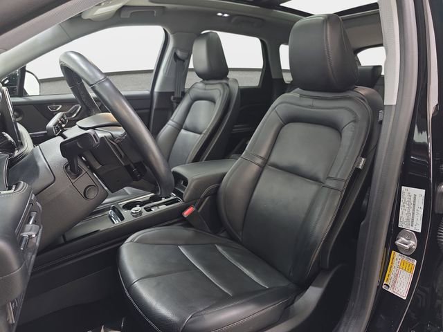 Certified 2022 Lincoln Corsair Reserve w/ Equipment Group 201A image 12