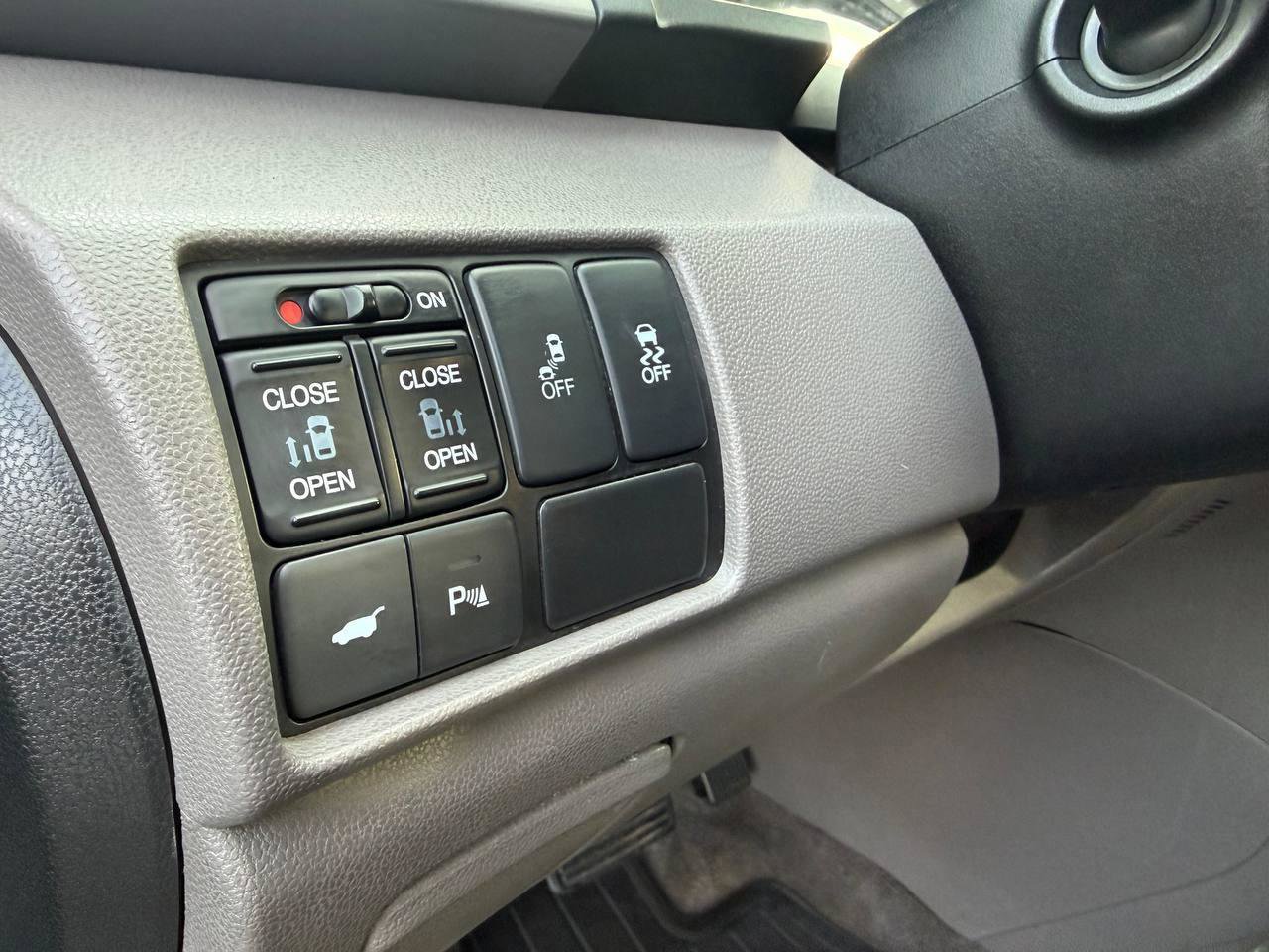 Used 2012 Honda Odyssey Touring image 14