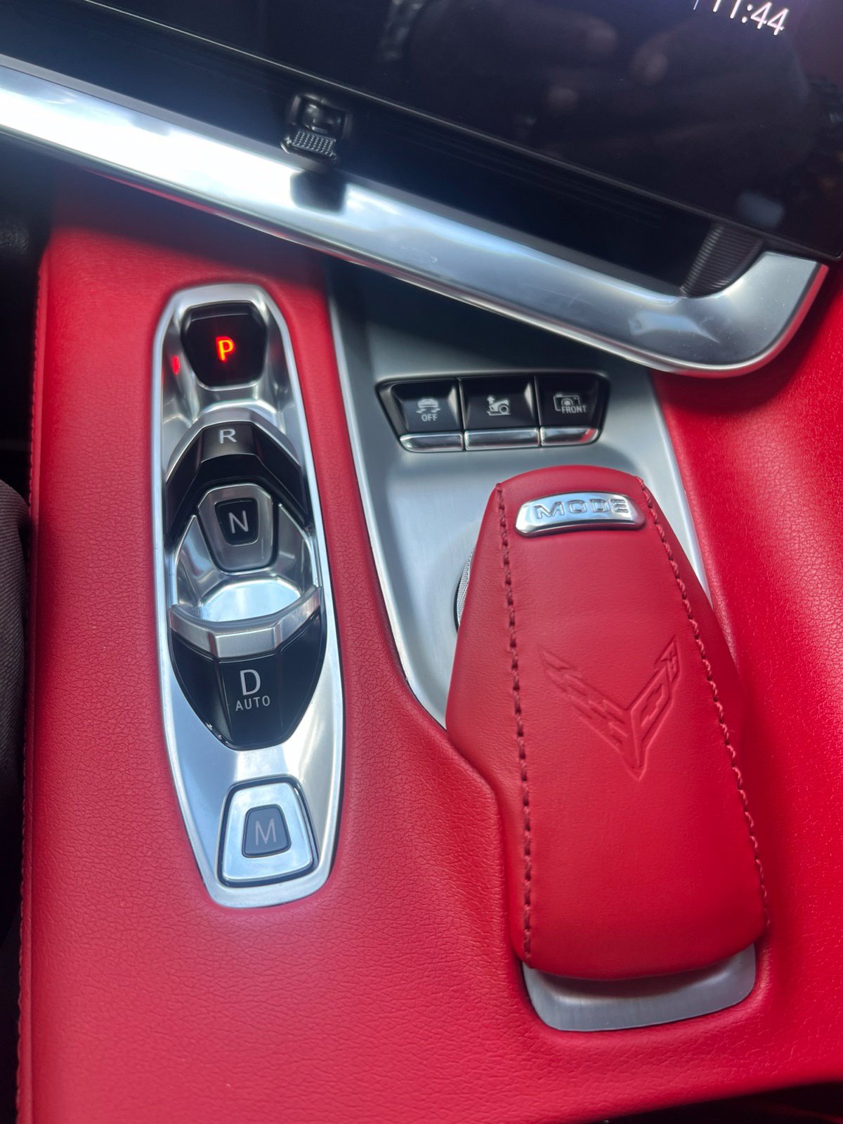 Used 2022 Chevrolet Corvette Stingray Preferred Cpe w/ Engine Appearance Package RWD image 7