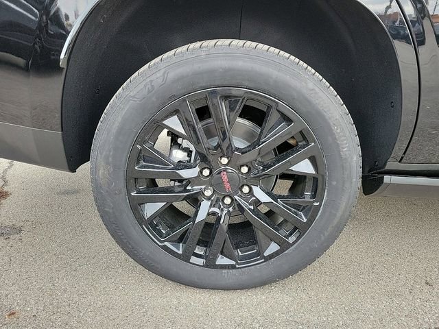 New 2024 GMC Yukon Denali w/ Advanced Technology Package image 5