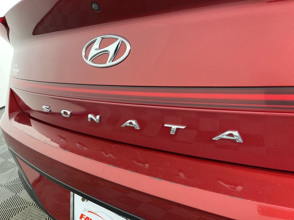Used 2023 Hyundai Sonata SEL FWD image 3